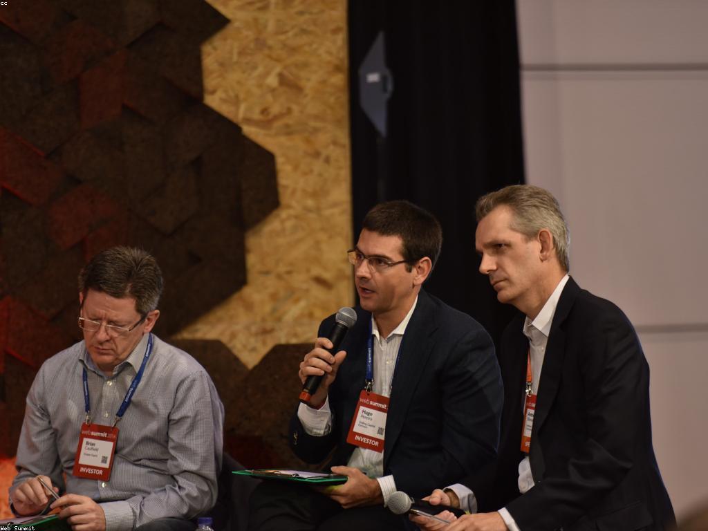 ព្រឹត្តិការណ៍និងប្រកួត: ការផ្លាស់ប្តូរឌីជីថលជាមួយនឹងអាជីវកម្មថ្មីៗ