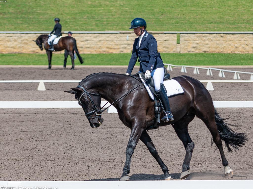 ព្រឹត្តិការណ៍និងប្រកួត: ទស្សនាវិជ្ជាជីវៈនៃអាជីវកម្មថ្មីៗនៅកម្ពុជា