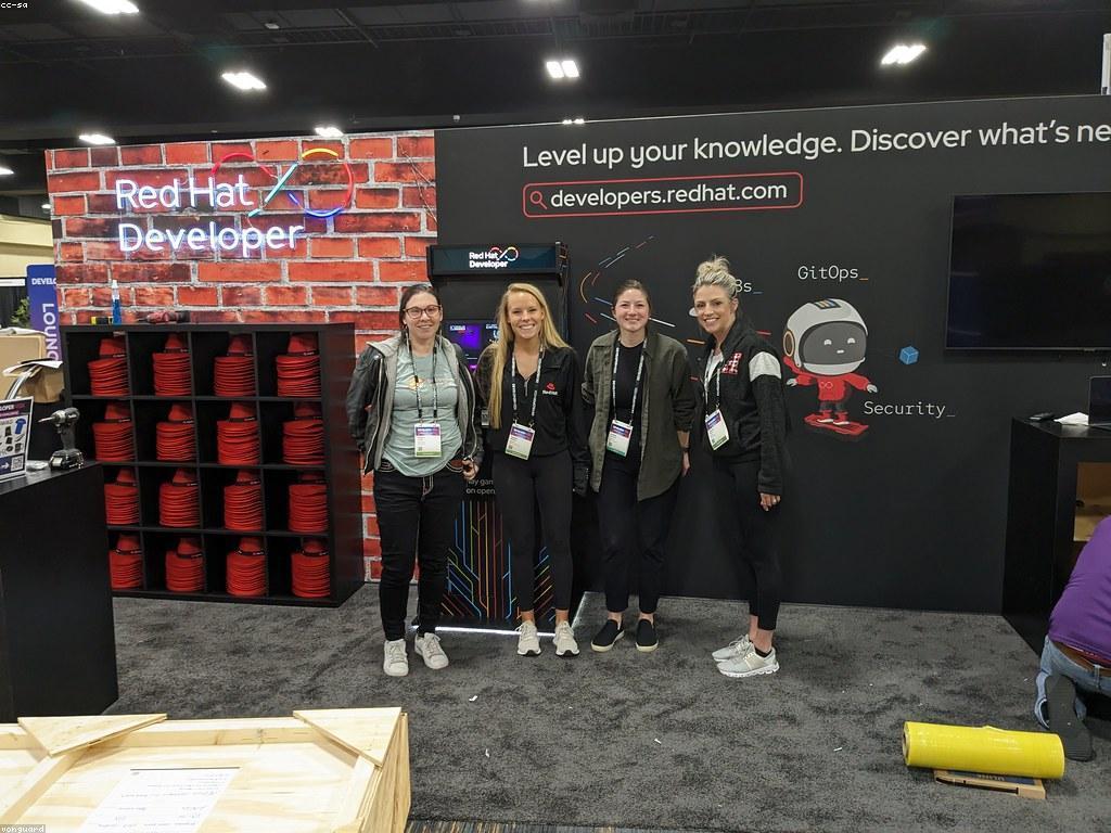 និន្នាការ និងអនាគតនៃការអភិវឌ្ឍកម្មវិធីនៅកម្ពុជាដោយប្រើប្រាស់បច្ចេកវិទ្យាជាចម្បង