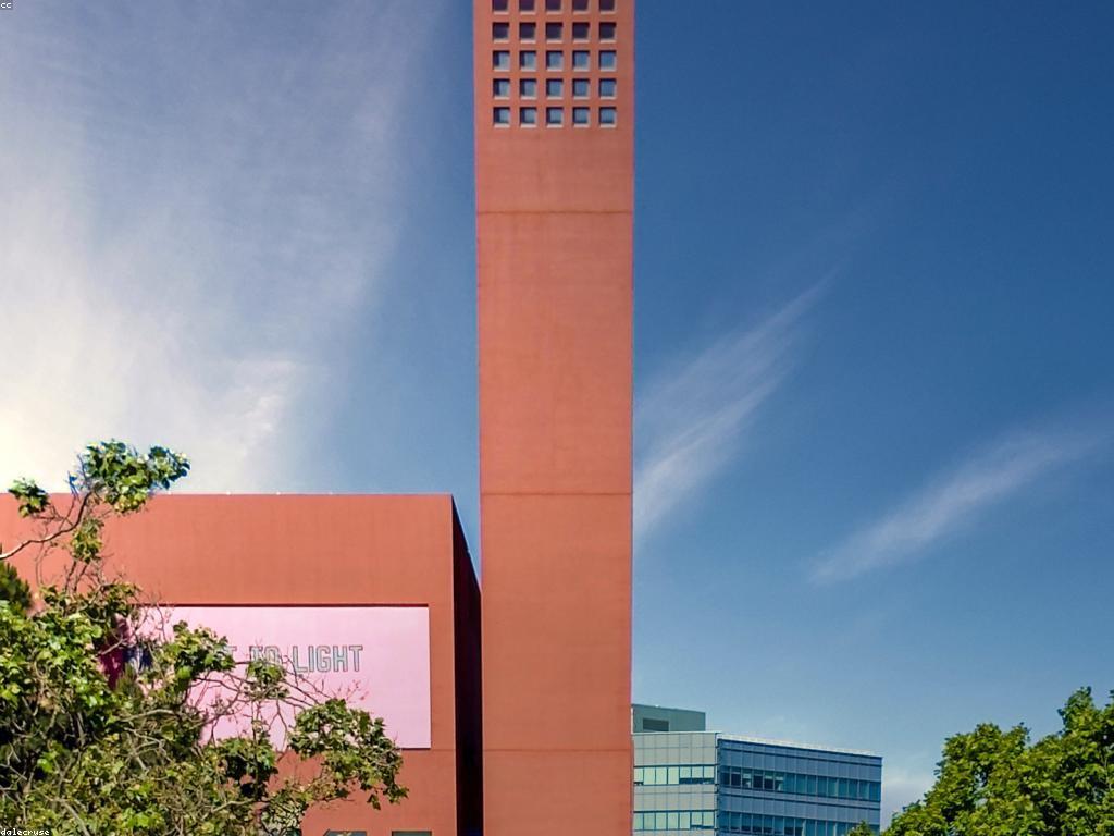 ការយល់ដឹងអំពីកម្មវិធីនានា និងអត្ថប្រយោជន៍របស់វា